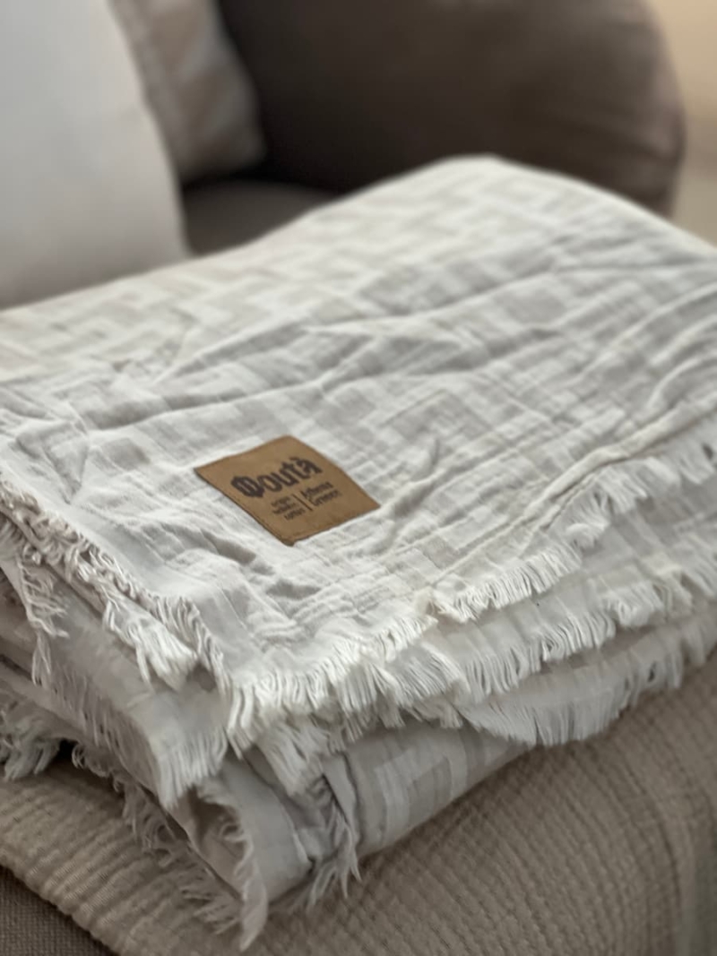 fouta throw lavirinthos beige