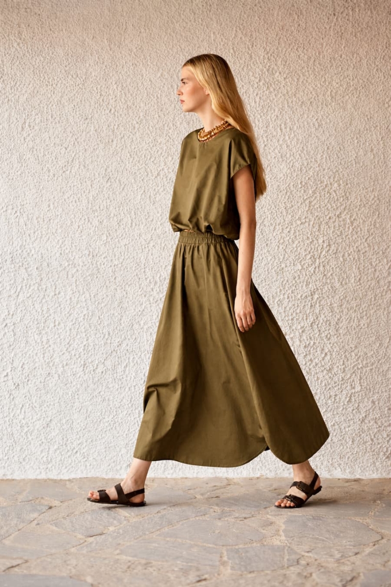 devotion twins elan crop blouse