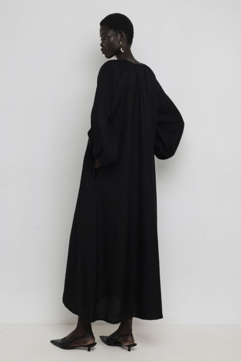 yiorgos koulasidis aker dress