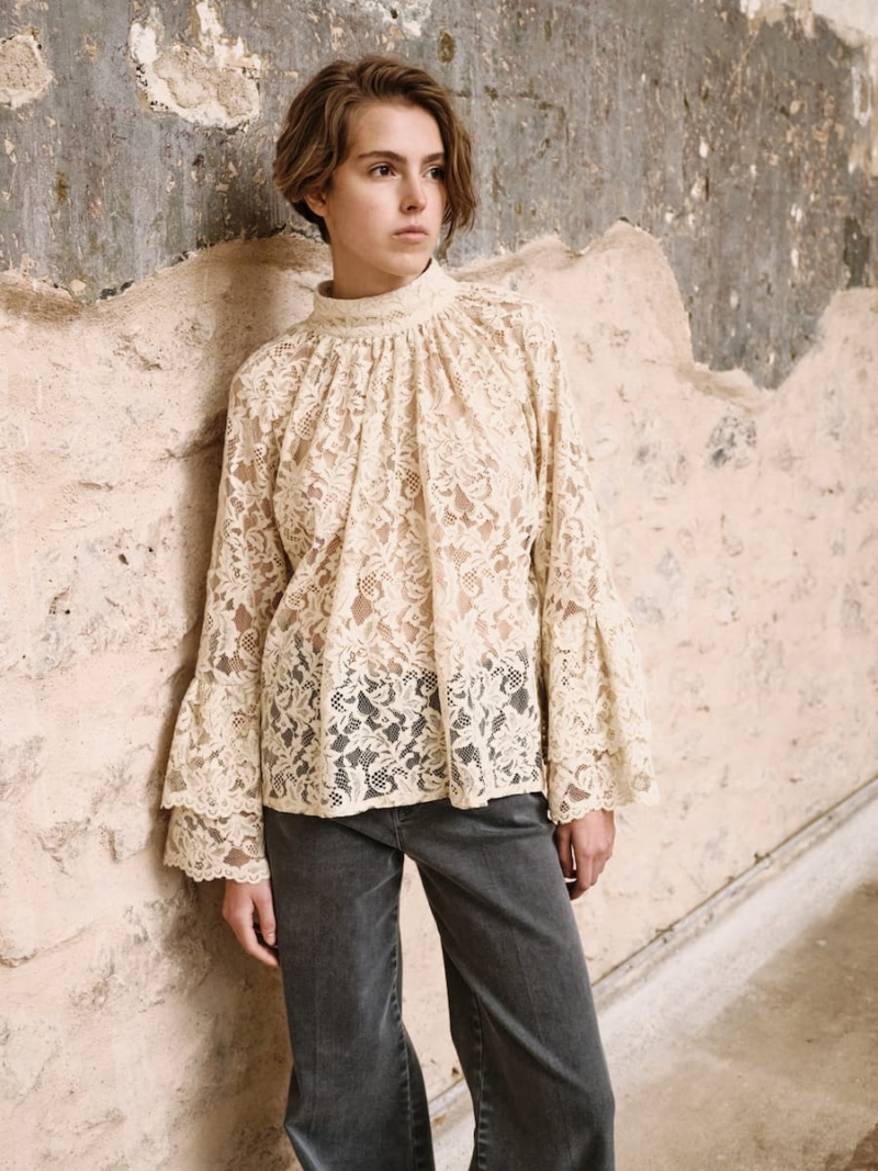 devotion twins noirelle lace blouse – ivory